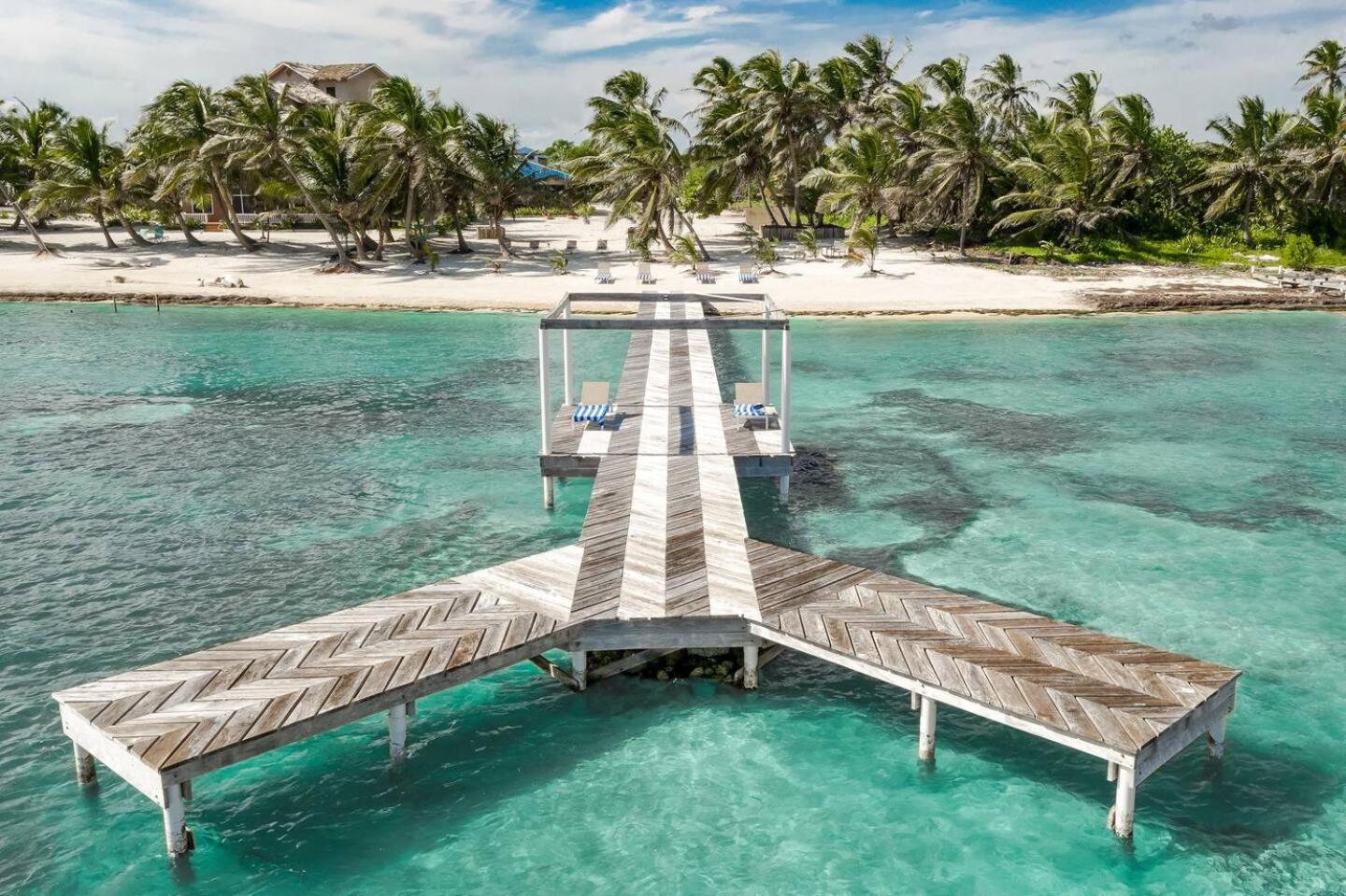 Exquisite Oceanfront Private Estate By Alom San Pedro (Ambergris Caye) Exterior photo