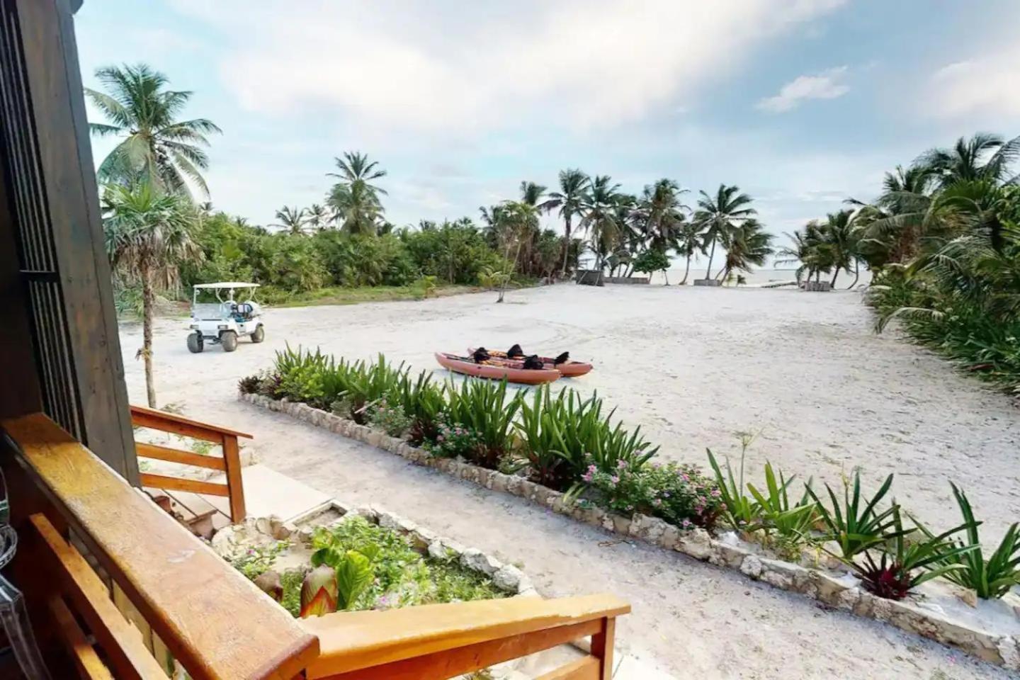 Exquisite Oceanfront Private Estate By Alom San Pedro (Ambergris Caye) Exterior photo